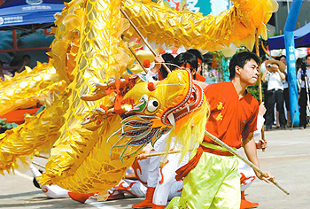 中山石岐2009休闲文化节尽显浓厚文化味 --广东视窗--人民网